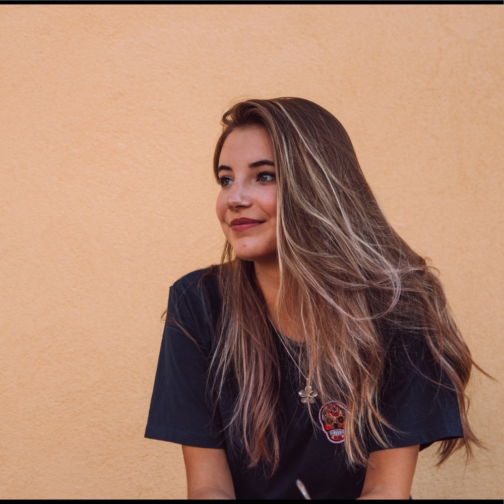 Meet your Posher, Emerald